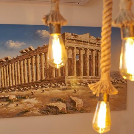 Just Athens Apt 130Sqm One Step From Metro Buitenkant foto
