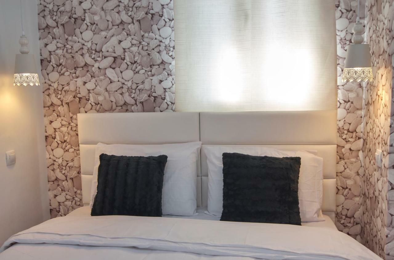 Just Athens Apt 130Sqm One Step From Metro Buitenkant foto