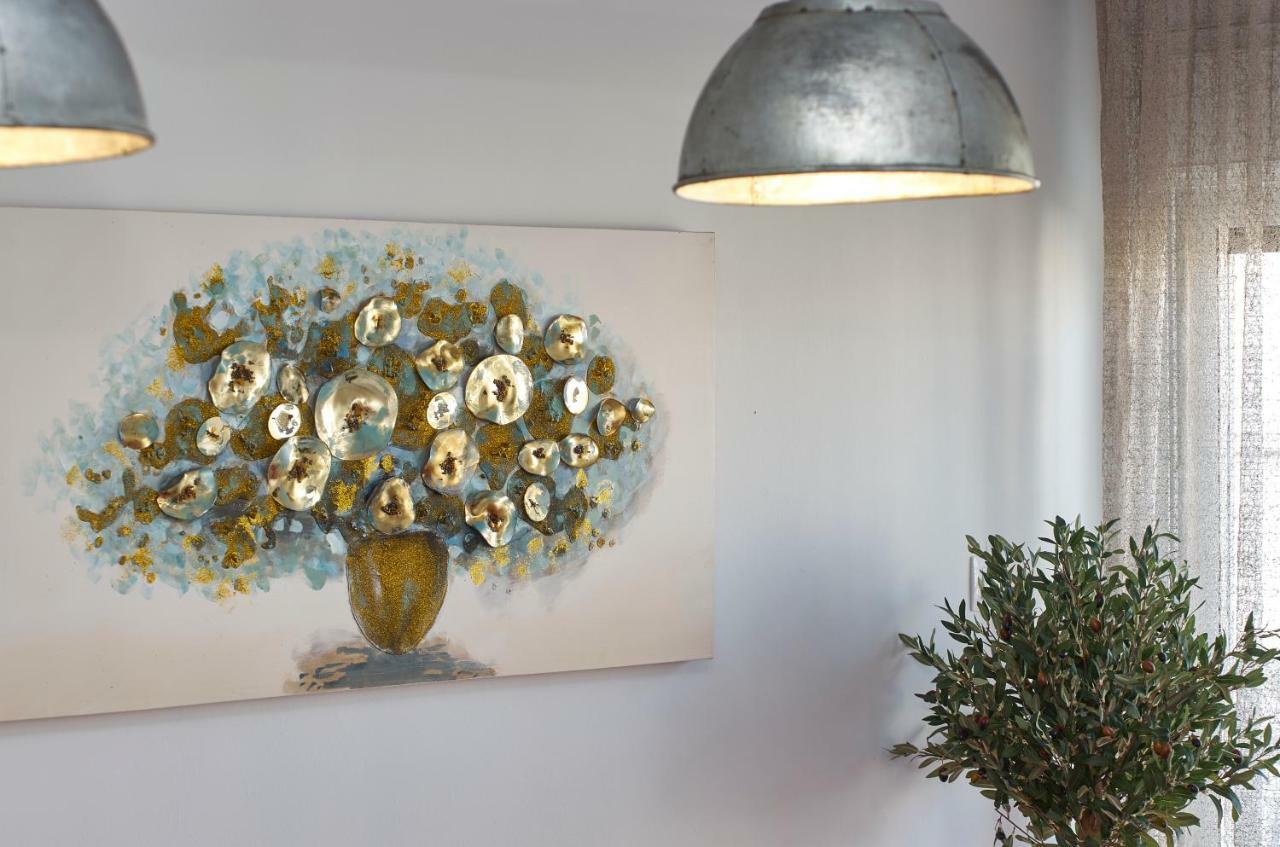 Just Athens Apt 130Sqm One Step From Metro Buitenkant foto